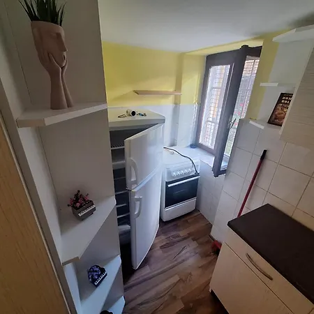 Elica Apartment *